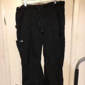 Medium Black Koi Scrub Pants